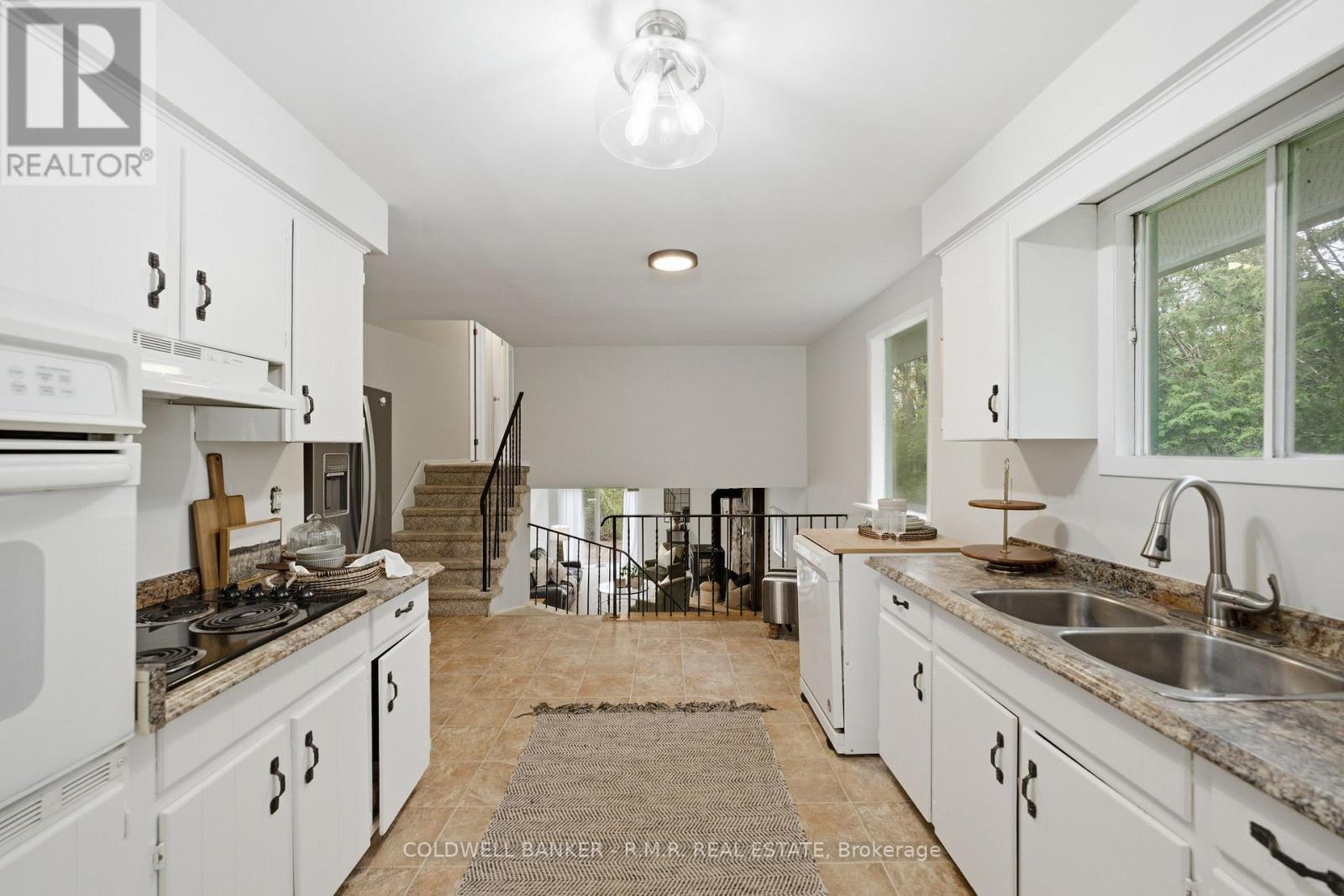 16 Manvers Drive, Kawartha Lakes, Ontario  L0B 1K0 - Photo 12 - X13133166