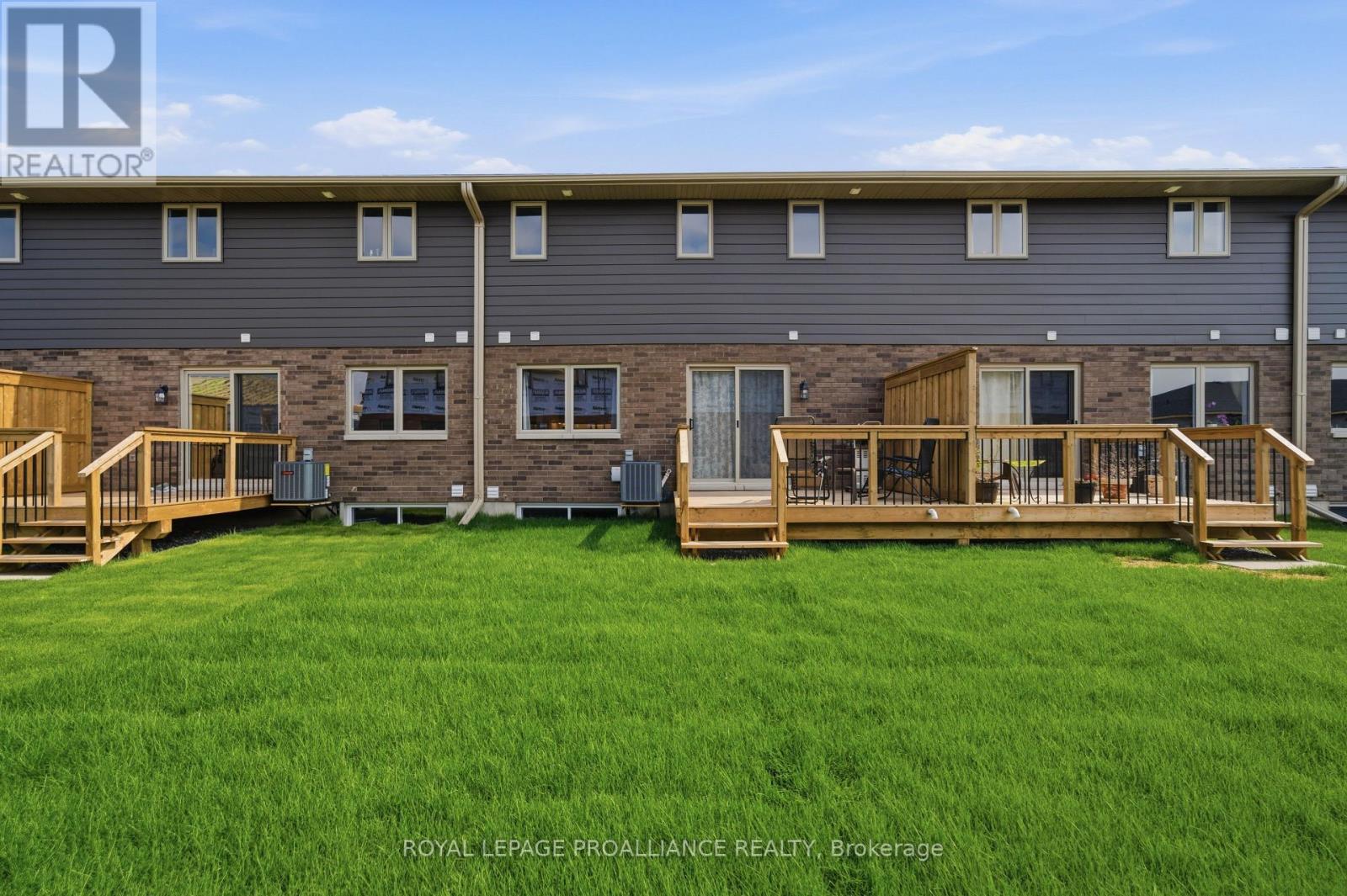 19 Parkland Circle, Quinte West, Ontario  K8V 0R3 - Photo 40 - X13133180