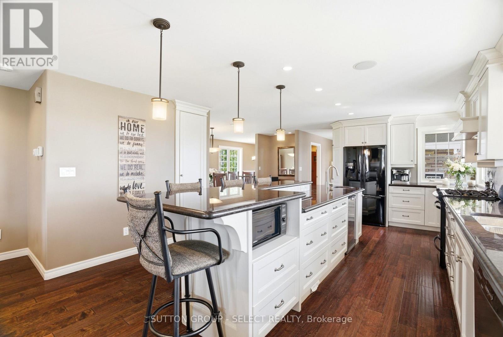 71294 London Road, South Huron, Ontario  N0M 1S3 - Photo 9 - X13133342