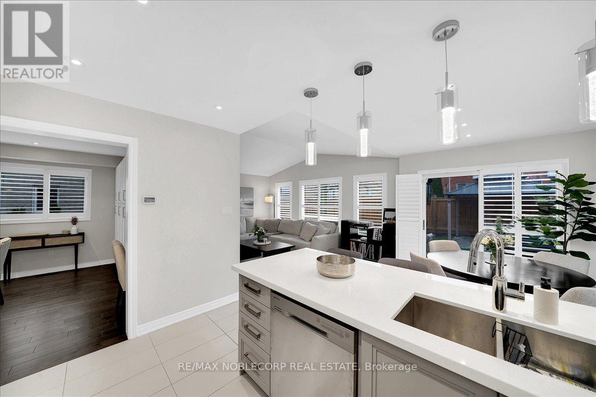 338 Ellwood Drive W, Caledon, Ontario  L7E 2G6 - Photo 24 - W13132684