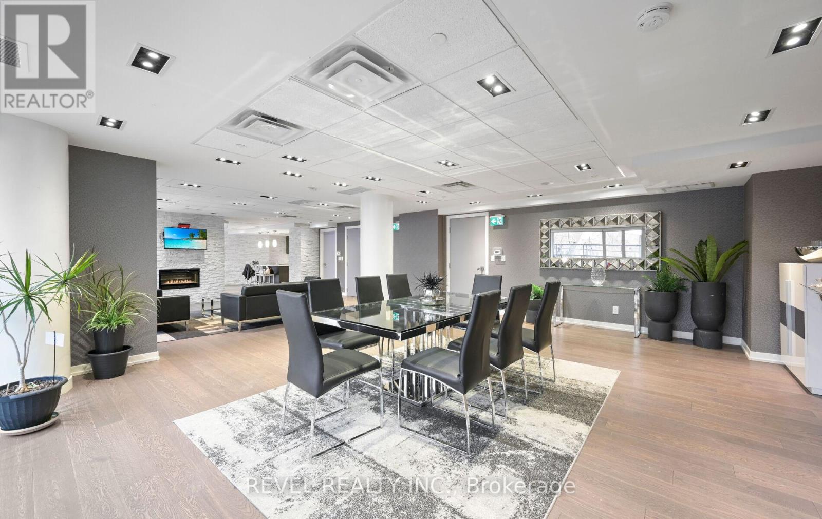 801 - 5101 Dundas Street W, Toronto, Ontario  M9A 5G8 - Photo 32 - W13132742