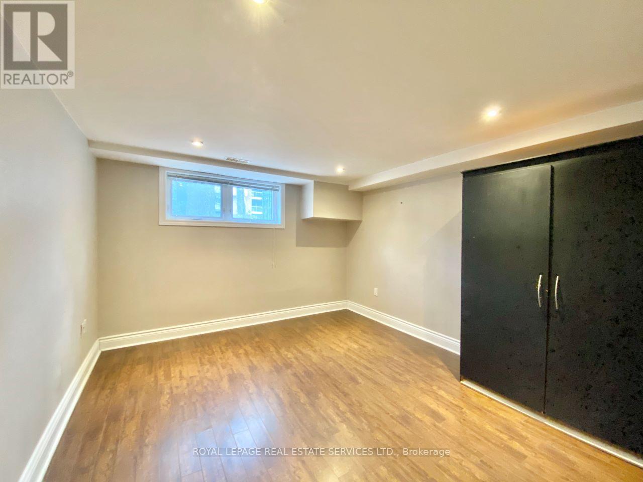 3009 O'hagan Drive, Mississauga, Ontario  L5C 2C4 - Photo 11 - W13132750