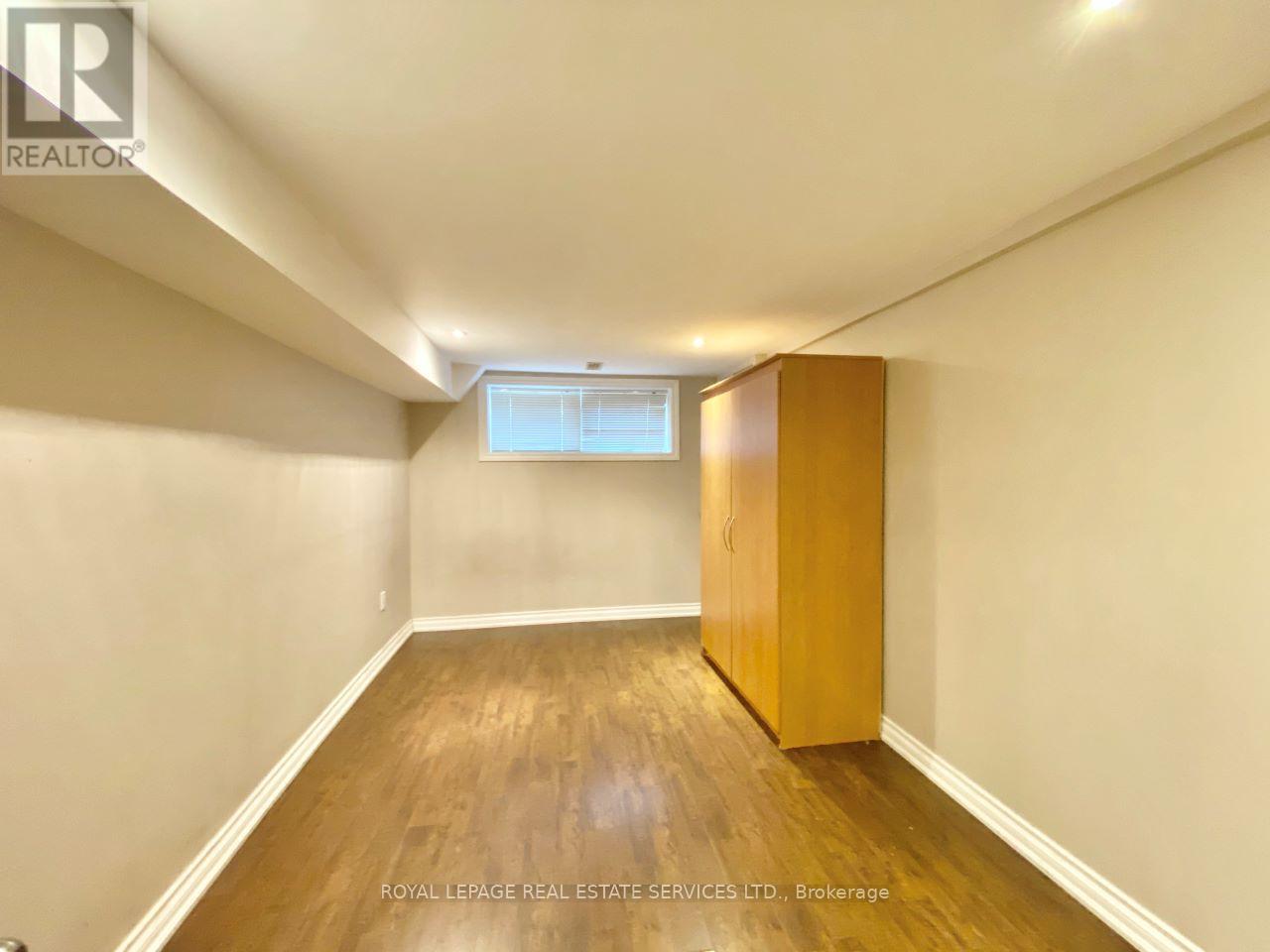3009 O'hagan Drive, Mississauga, Ontario  L5C 2C4 - Photo 12 - W13132750