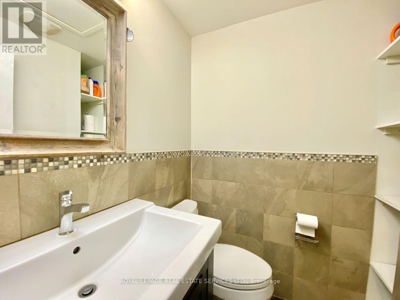 3009 O'hagan Drive, Mississauga, Ontario  L5C 2C4 - Photo 13 - W13132750