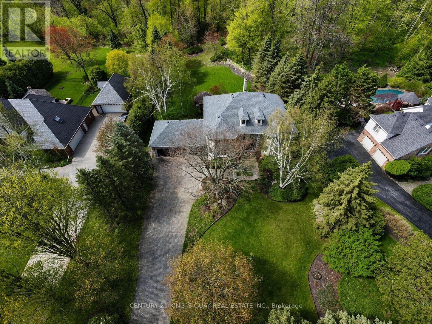 110 CRAWFORD CRESCENT, Milton, Ontario