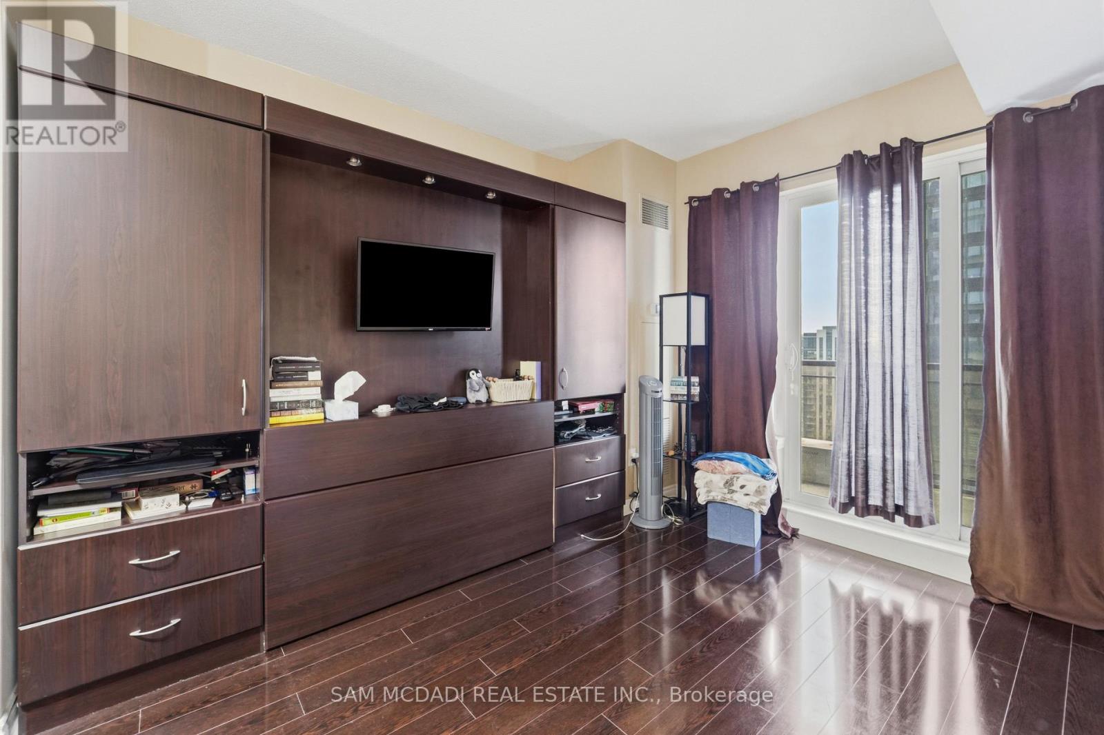 2312 - 385 Prince Of Wales Drive, Mississauga, Ontario  L5B 0C6 - Photo 10 - W13132790