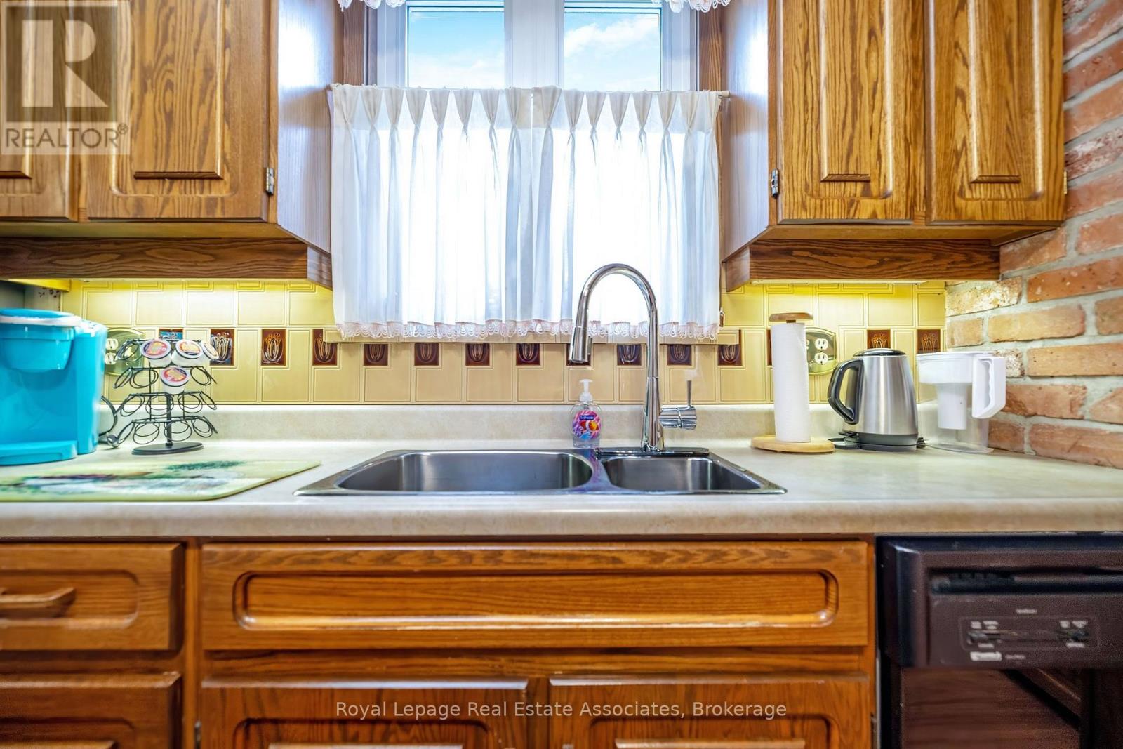 293 Thirtieth Street, Toronto, Ontario  M8W 3E4 - Photo 16 - W13132810