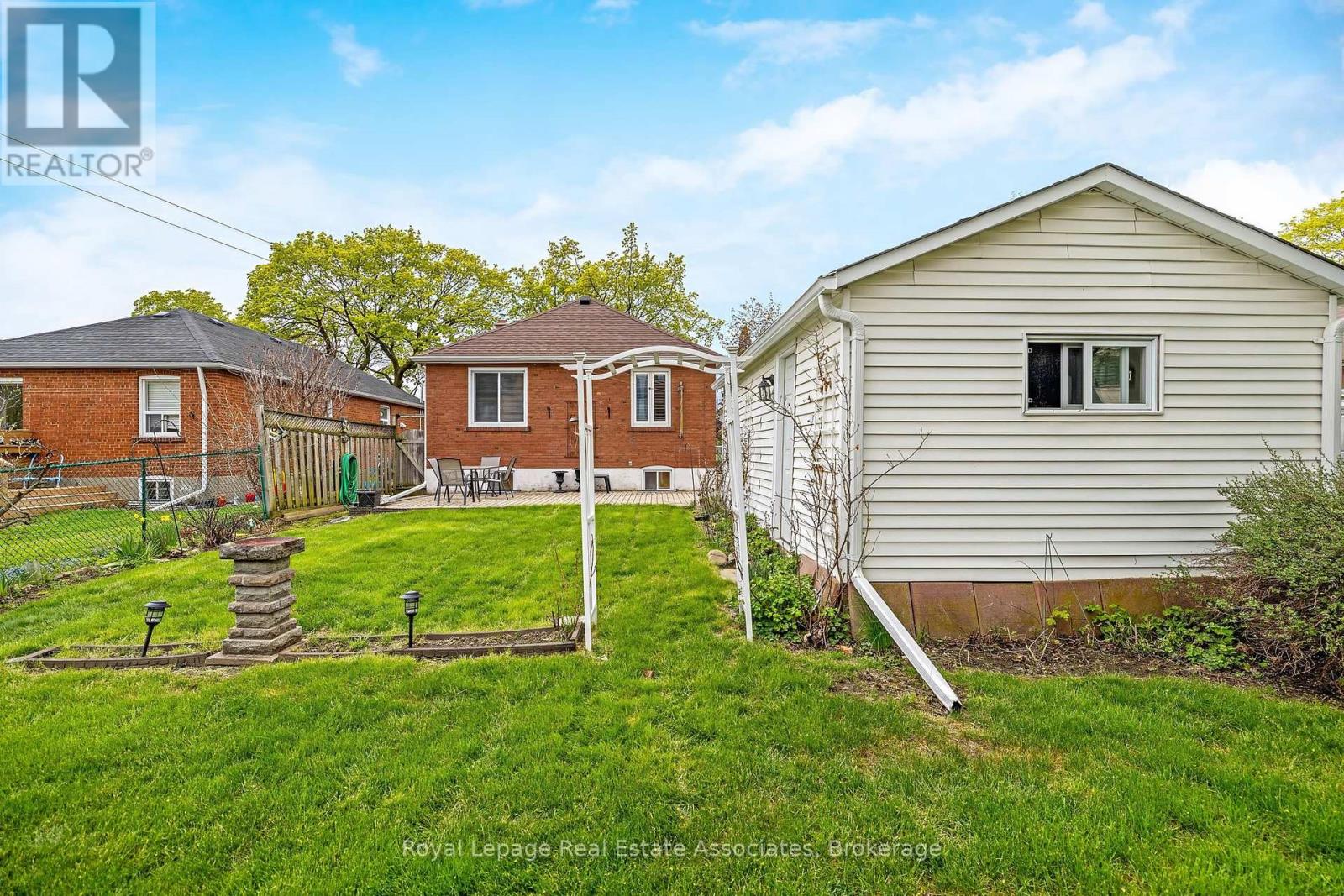 293 Thirtieth Street, Toronto, Ontario  M8W 3E4 - Photo 36 - W13132810
