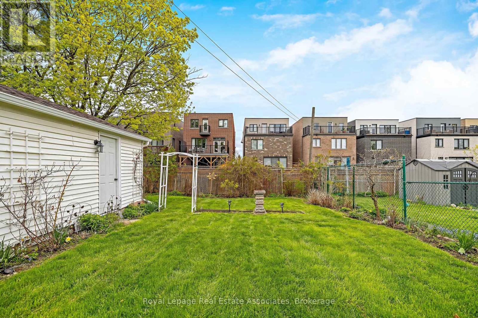 293 Thirtieth Street, Toronto, Ontario  M8W 3E4 - Photo 37 - W13132810