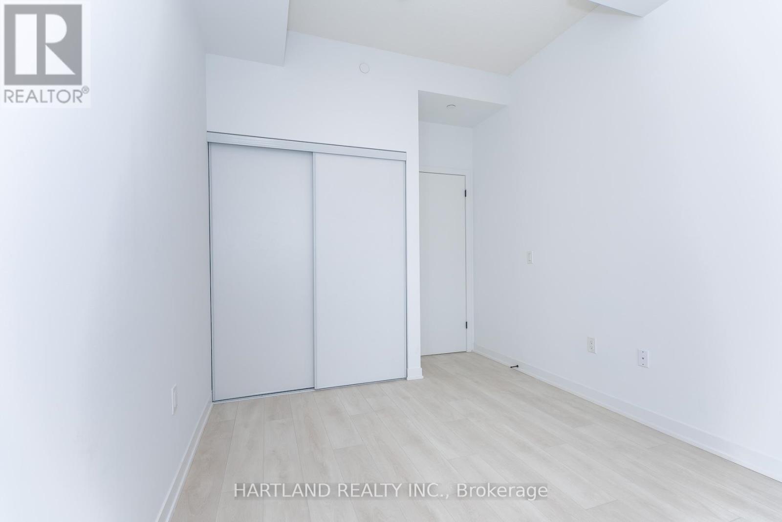 107 - 4878 Powers Common, Burlington, Ontario  L5M 2B4 - Photo 10 - W13132864