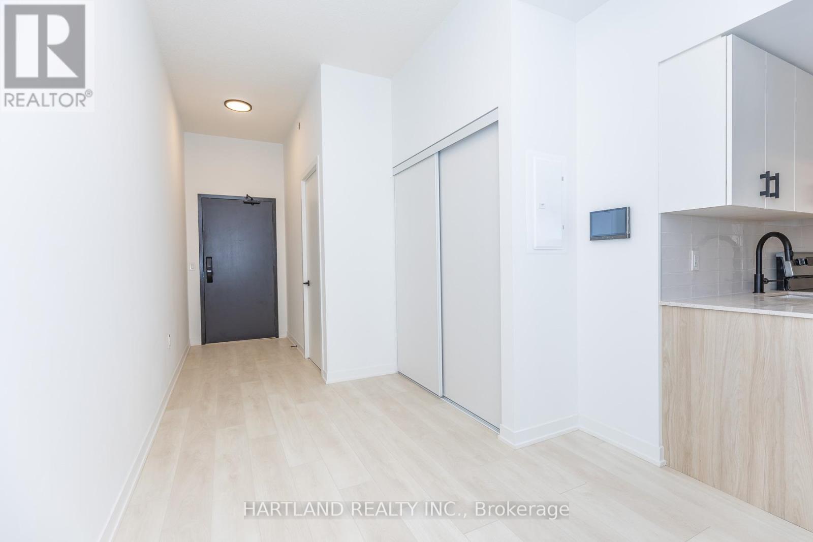 107 - 4878 Powers Common, Burlington, Ontario  L5M 2B4 - Photo 5 - W13132864