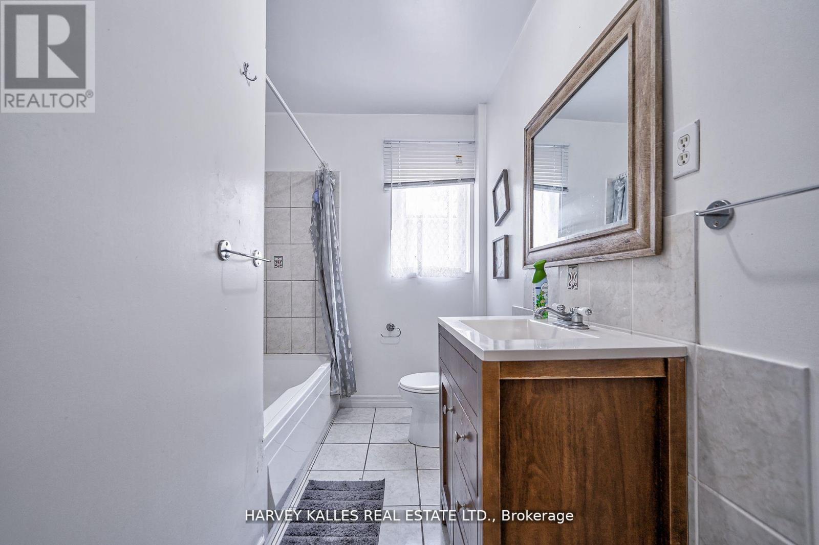 40 Dominion Road, Toronto, Ontario  M8W 1J7 - Photo 11 - W13132886