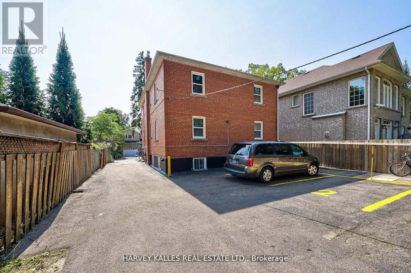 40 Dominion Road, Toronto, Ontario  M8W 1J7 - Photo 5 - W13132886