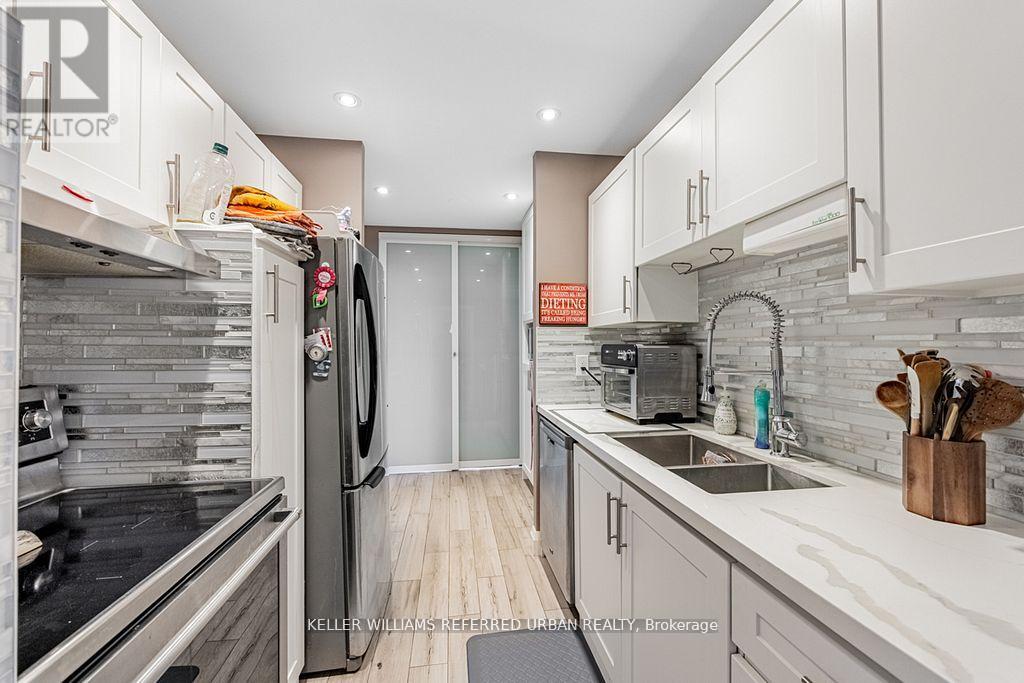 1007 - 3025 Queen Frederica Drive, Mississauga, Ontario  L4Y 3A1 - Photo 18 - W13132906