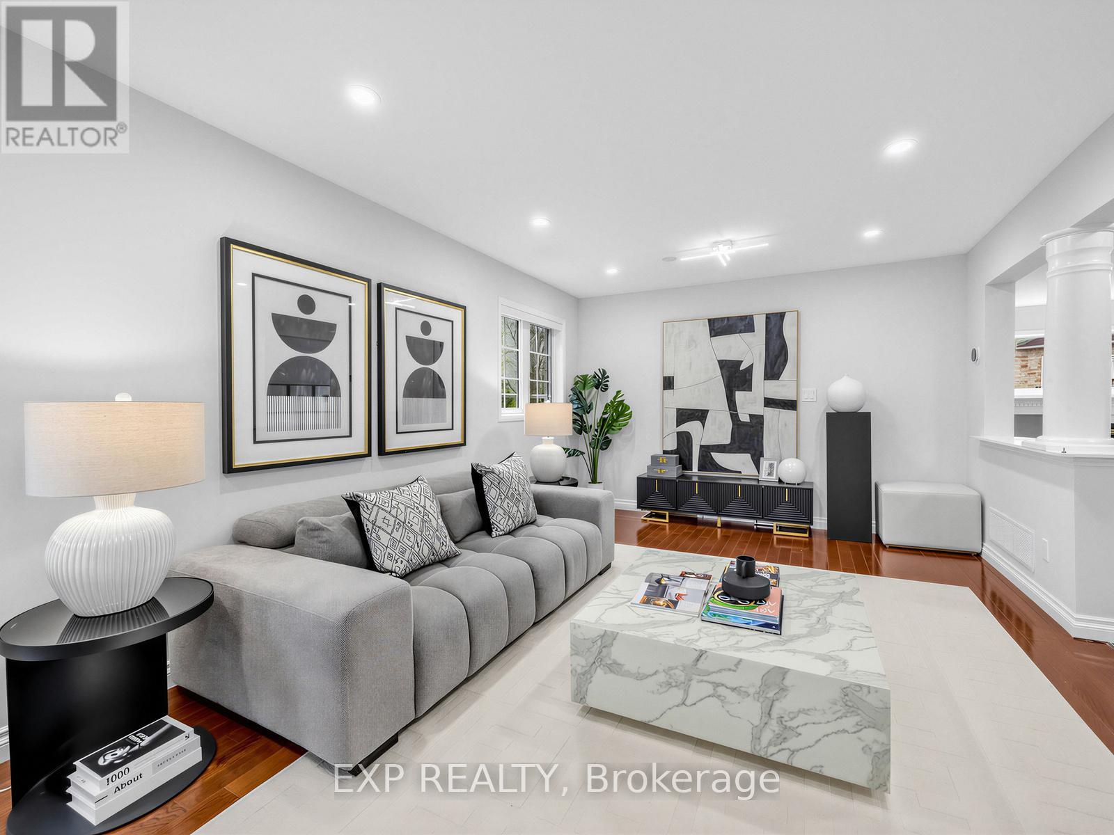 5697 Condor Place, Mississauga, Ontario  L5V 2J4 - Photo 6 - W13132912
