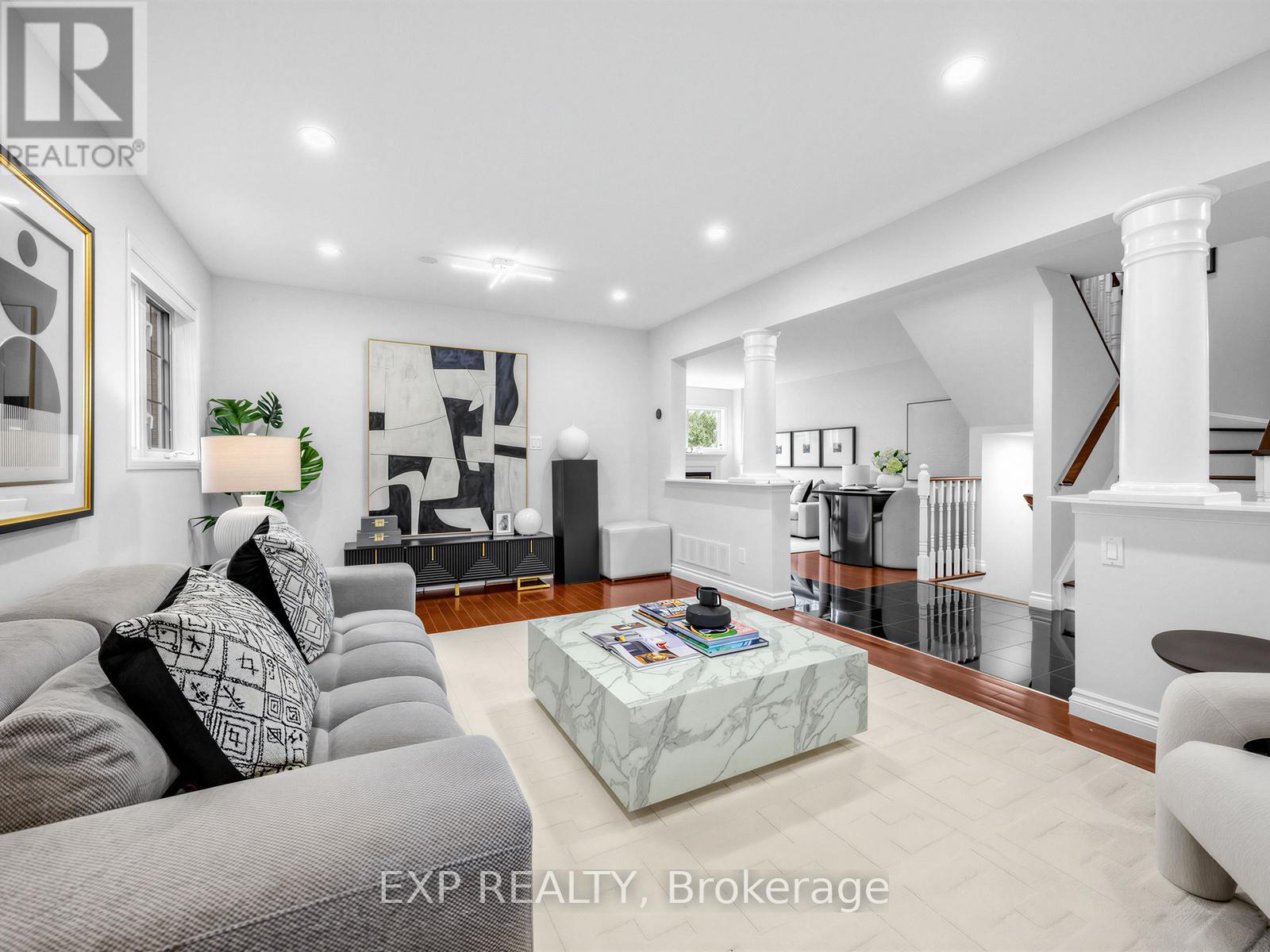 5697 Condor Place, Mississauga, Ontario  L5V 2J4 - Photo 7 - W13132912
