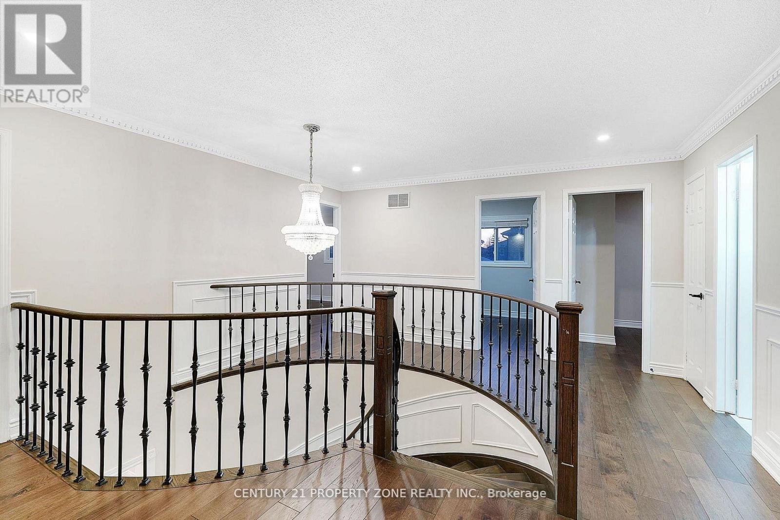 4 Garbutt Crescent, Brampton, Ontario  L6X 3G5 - Photo 19 - W13132924