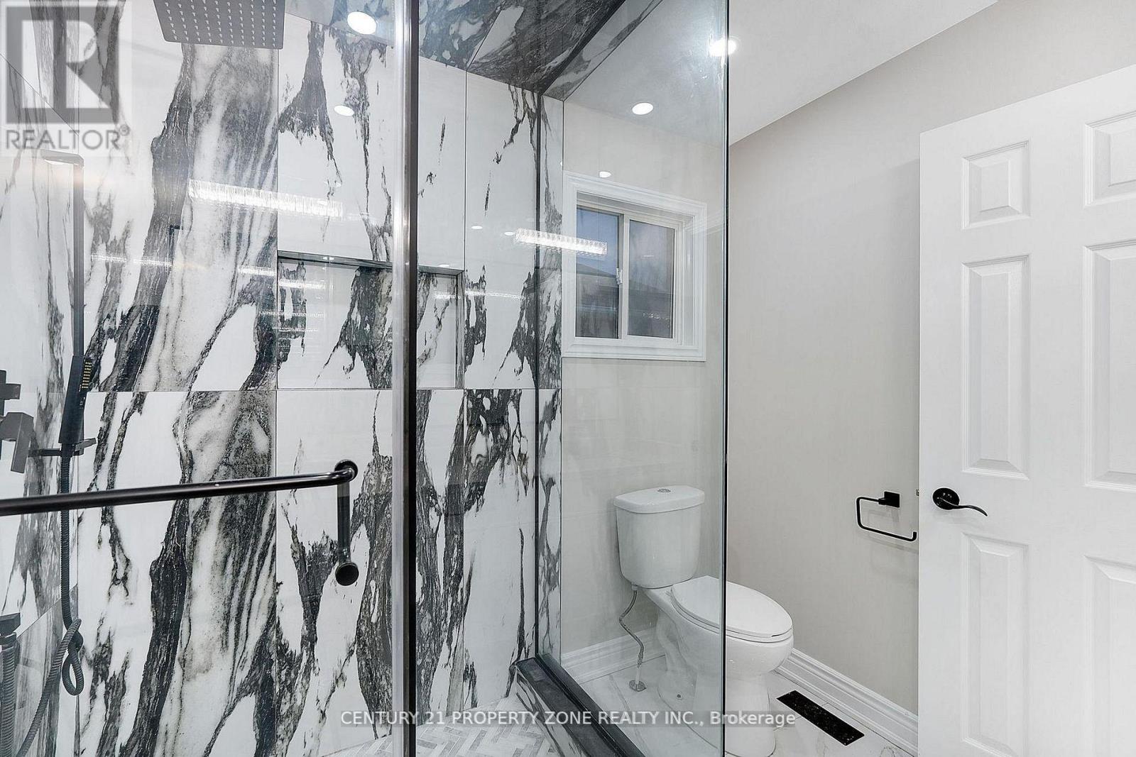 4 Garbutt Crescent, Brampton, Ontario  L6X 3G5 - Photo 21 - W13132924