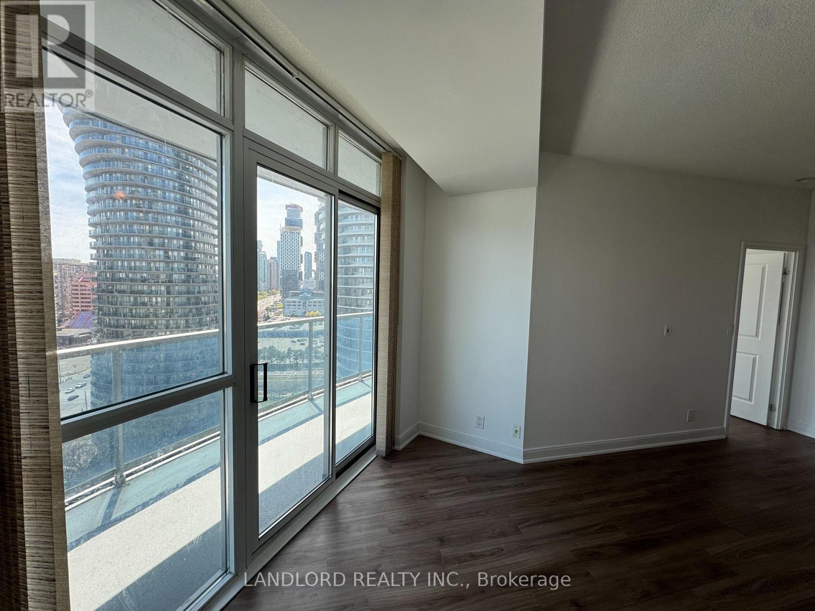1806 - 80 Absolute Avenue, Mississauga, Ontario  L4Z 0A5 - Photo 14 - W13132944