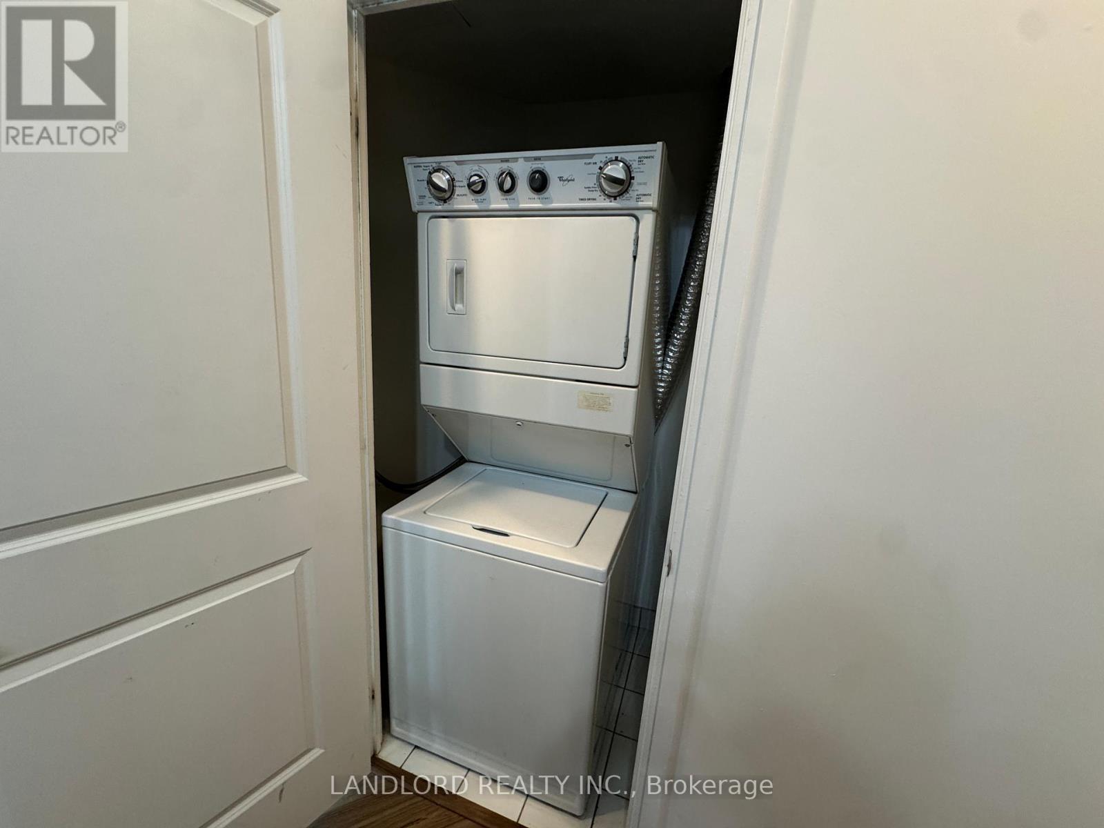 1806 - 80 Absolute Avenue, Mississauga, Ontario  L4Z 0A5 - Photo 33 - W13132944