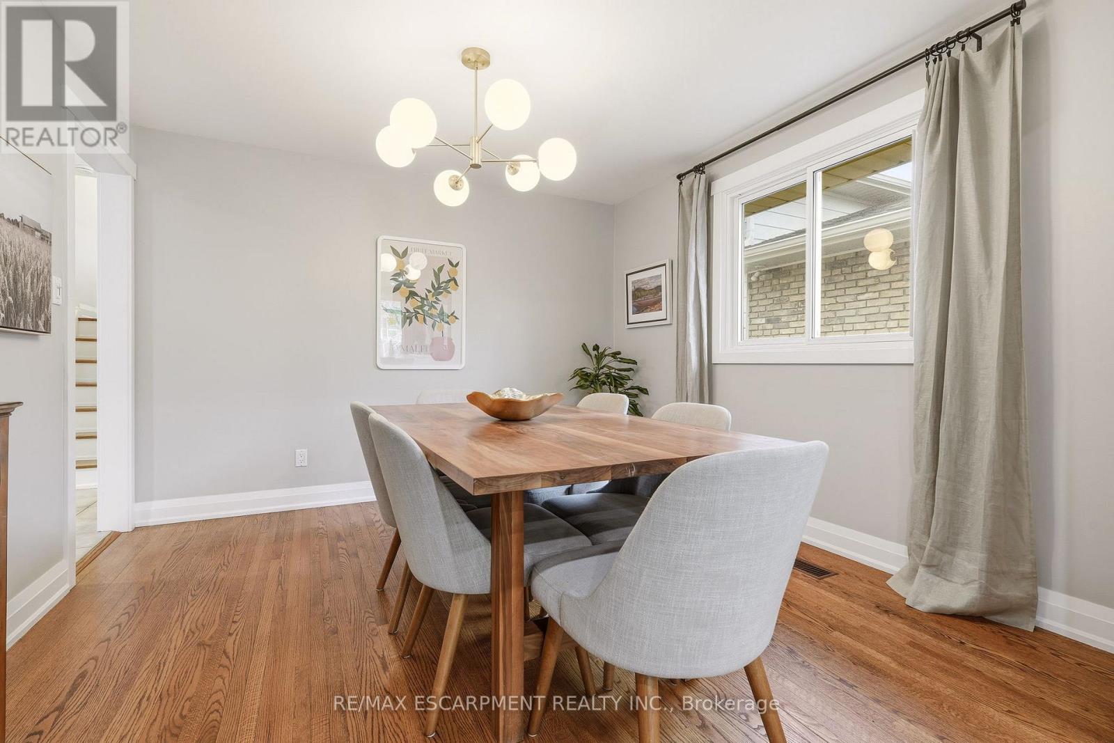 3452 Caplan Crescent, Burlington, Ontario  L7N 2P9 - Photo 19 - W13132996