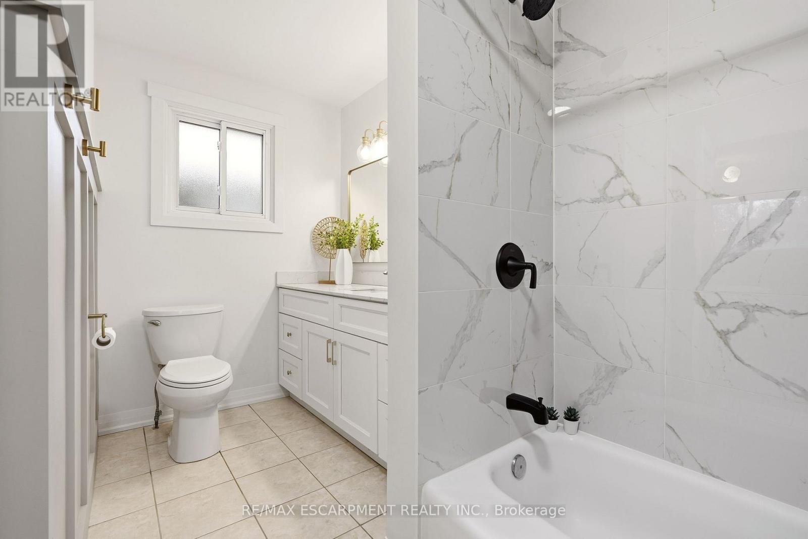 3452 Caplan Crescent, Burlington, Ontario  L7N 2P9 - Photo 23 - W13132996