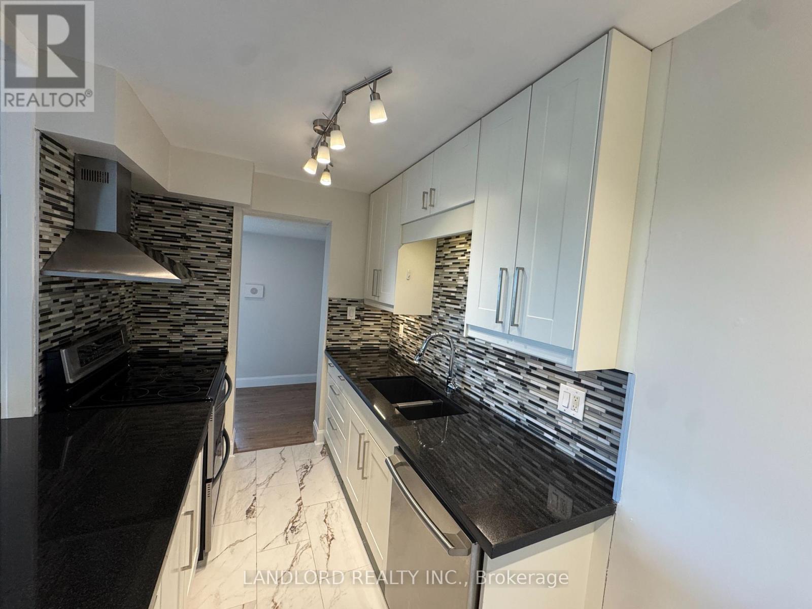 1105 - 20 Speers Road, Oakville, Ontario  L6K 3R5 - Photo 8 - W13133004