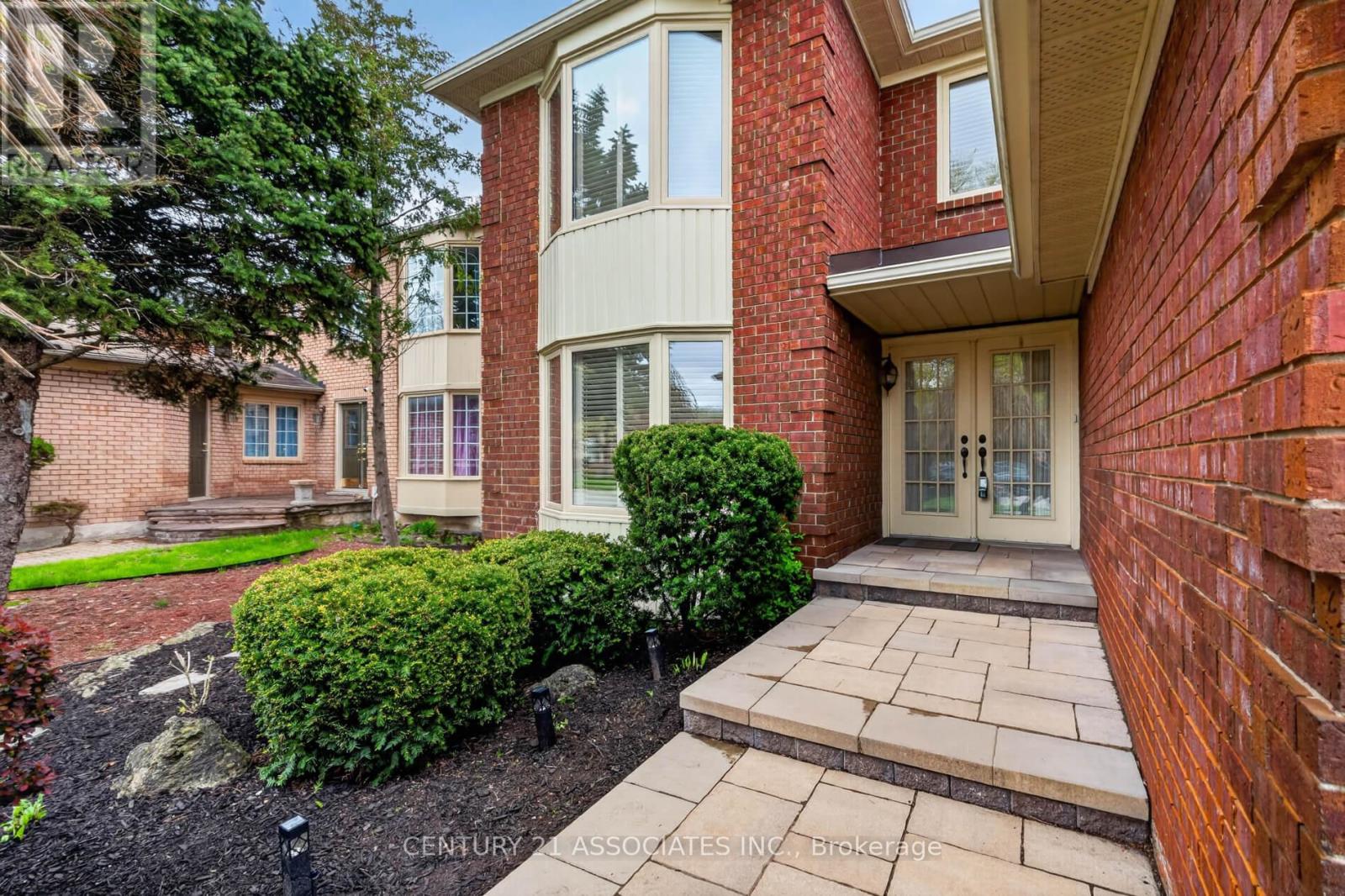3712 Ketchum Court, Mississauga, Ontario  L5L 4S4 - Photo 3 - W13133112