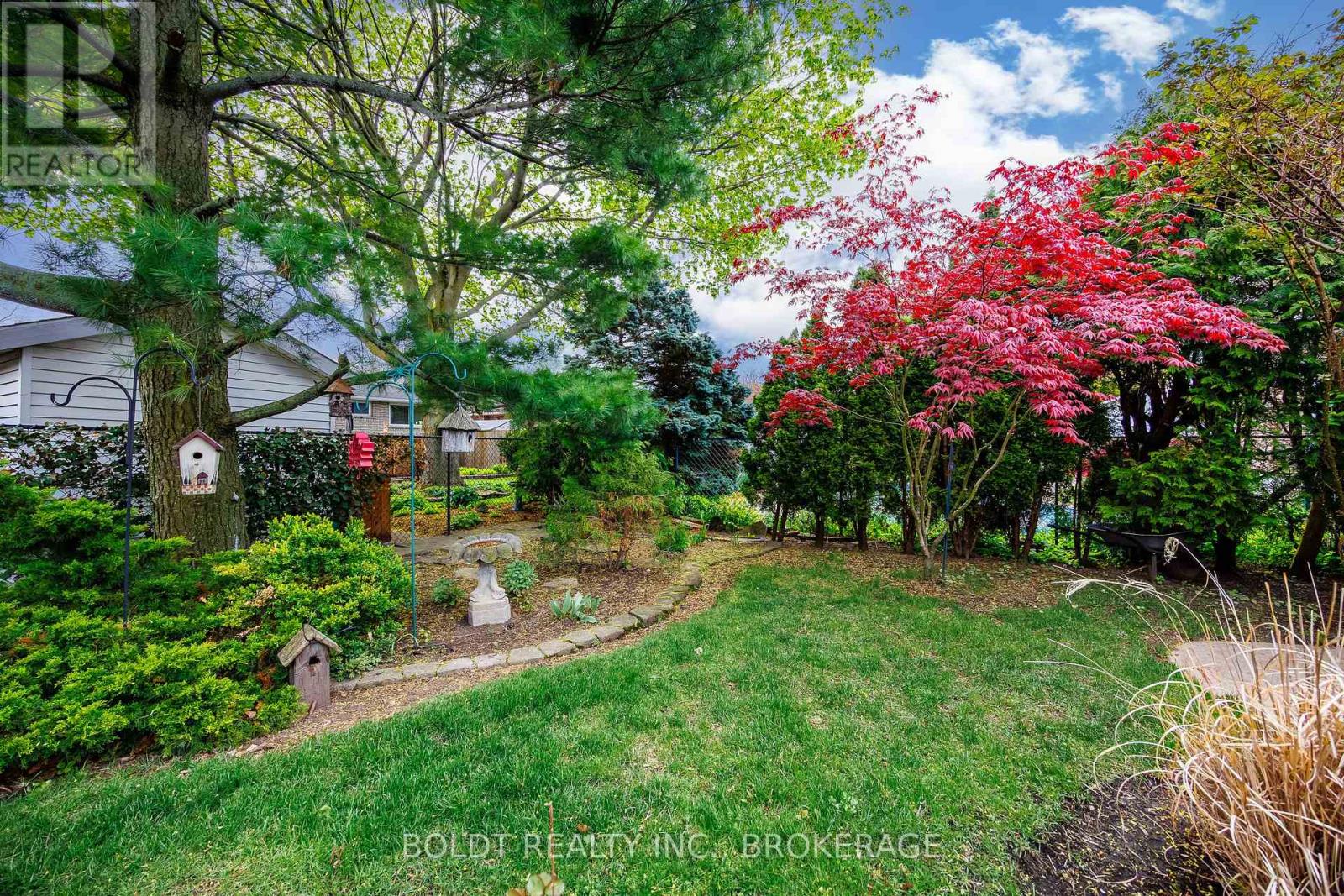7 Halene Court, St. Catharines (Lakeshore), Ontario  L2M 6M3 - Photo 26 - X13133274