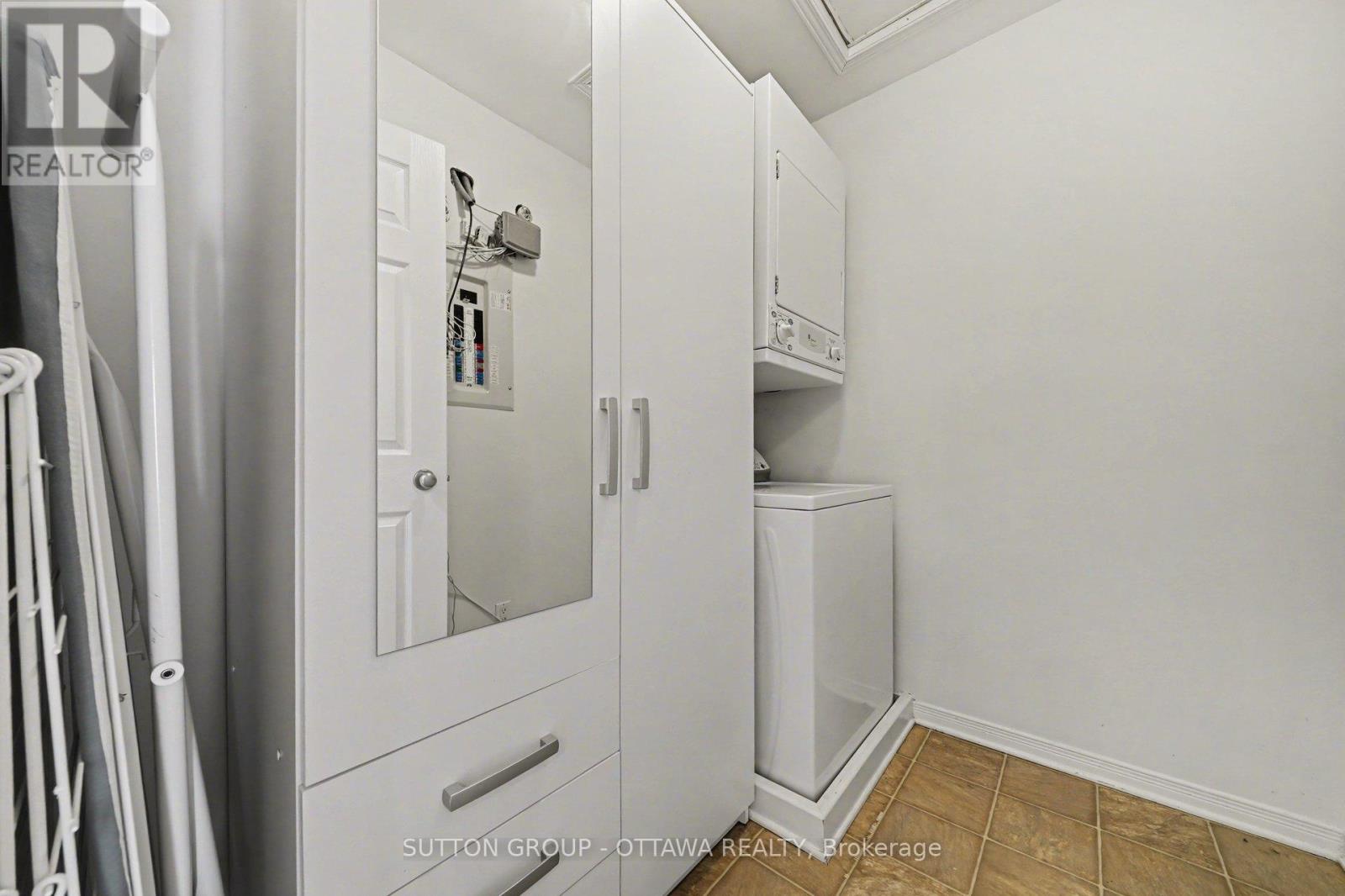 56 Steele Park Private, Ottawa, Ontario  K1J 0J2 - Photo 23 - X12869722