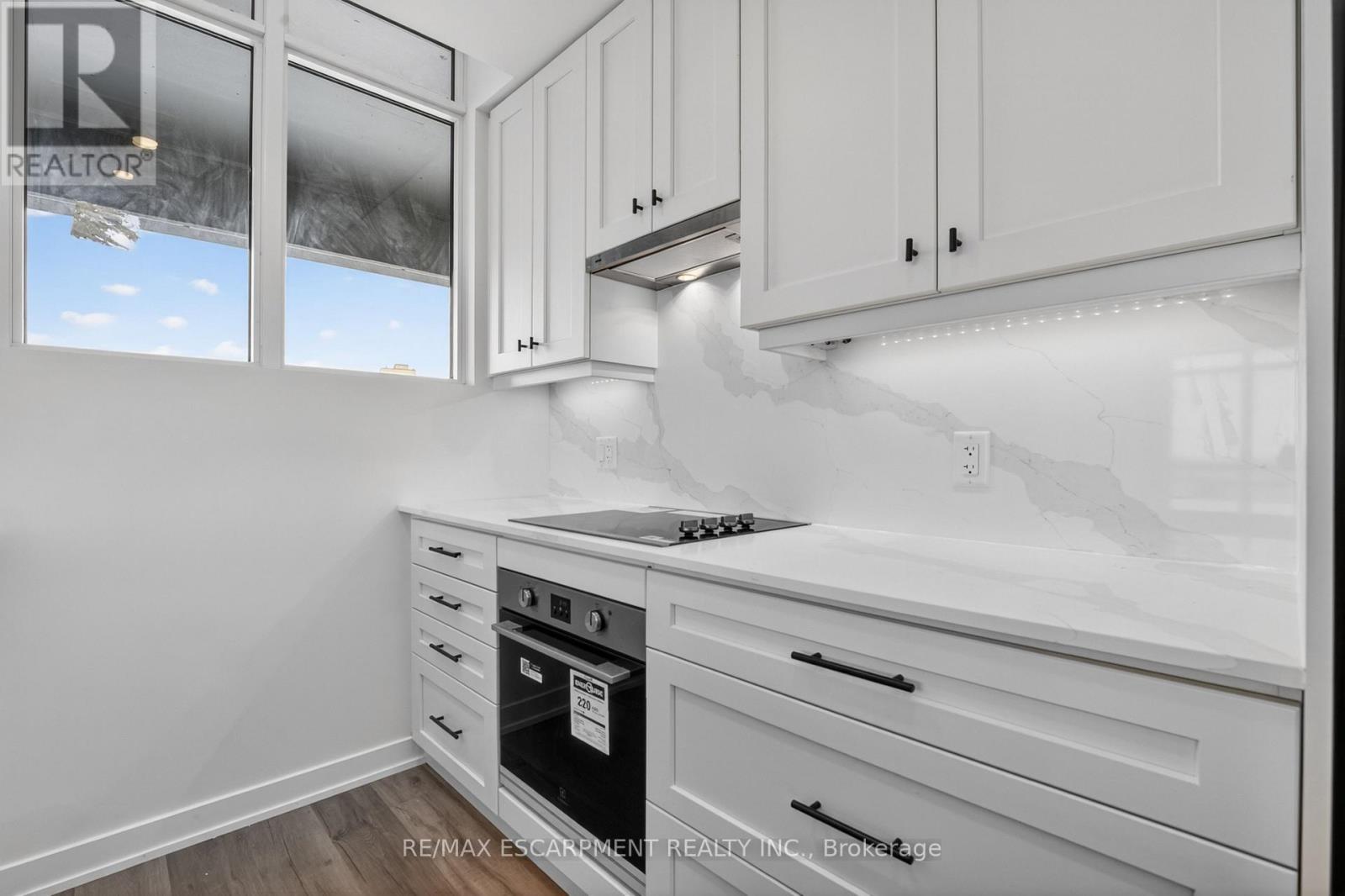 707 - 461 Green Road W, Hamilton, Ontario  L8E 0L5 - Photo 8 - X13132890