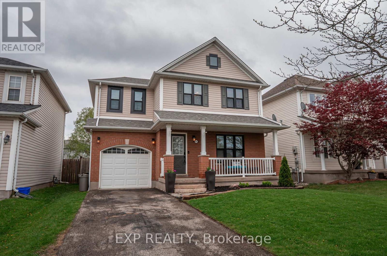 24 LOVELL CRESCENT, Brantford, Ontario