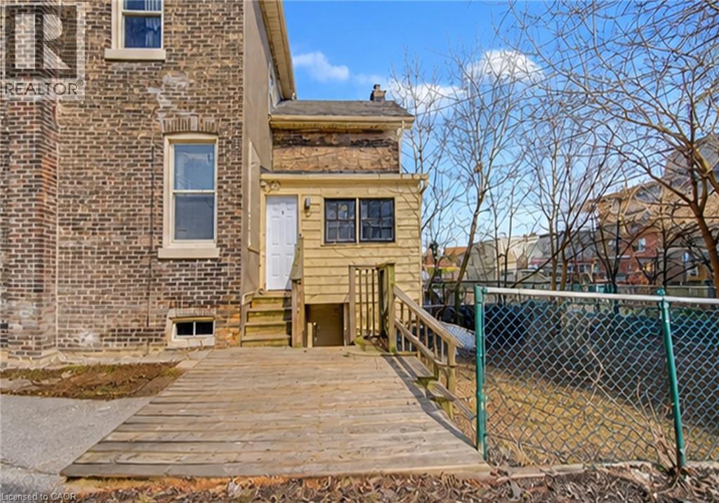 133 Darling Street, Brantford, Ontario  N3T 2L1 - Photo 38 - 40811220