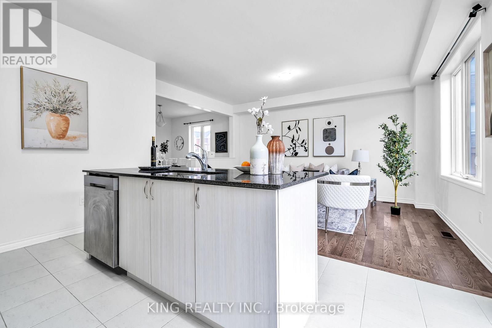 1432 Waterthrush Lane, Pickering, Ontario  L1X 0M9 - Photo 9 - E12965768