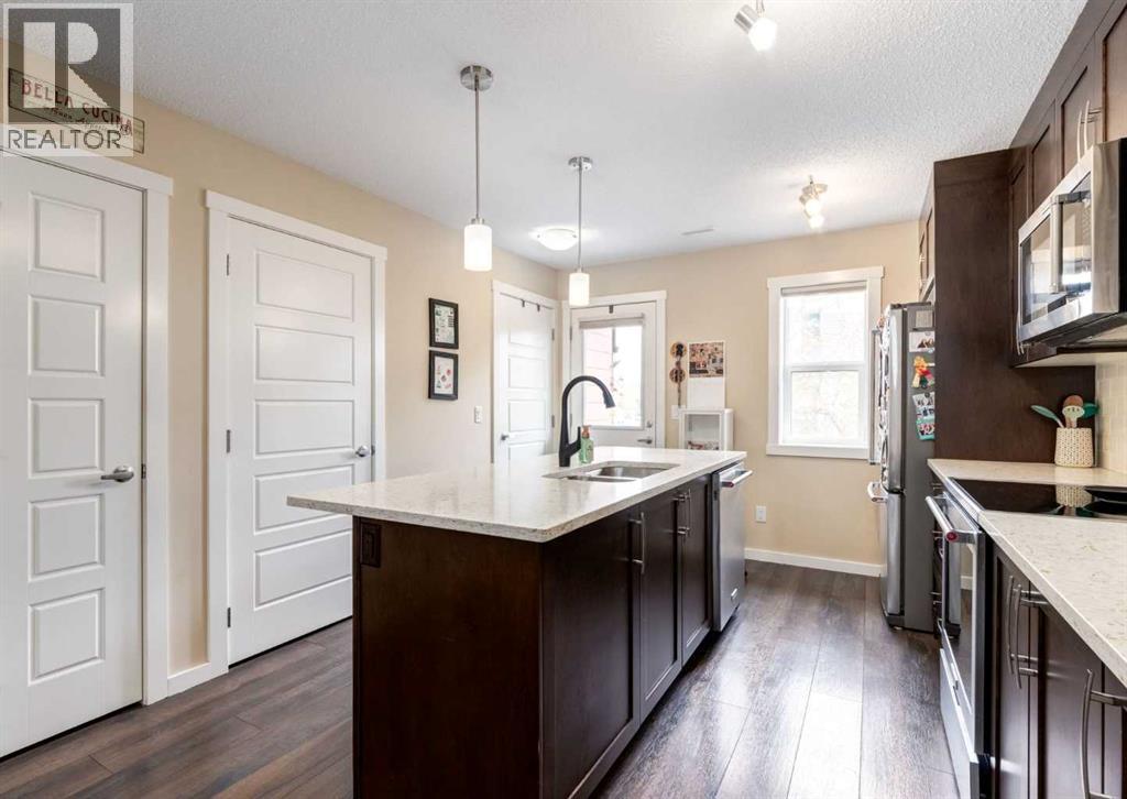606 Cranford Mews SE, Calgary, Alberta  T3M 2P1 - Photo 11 - A2308995