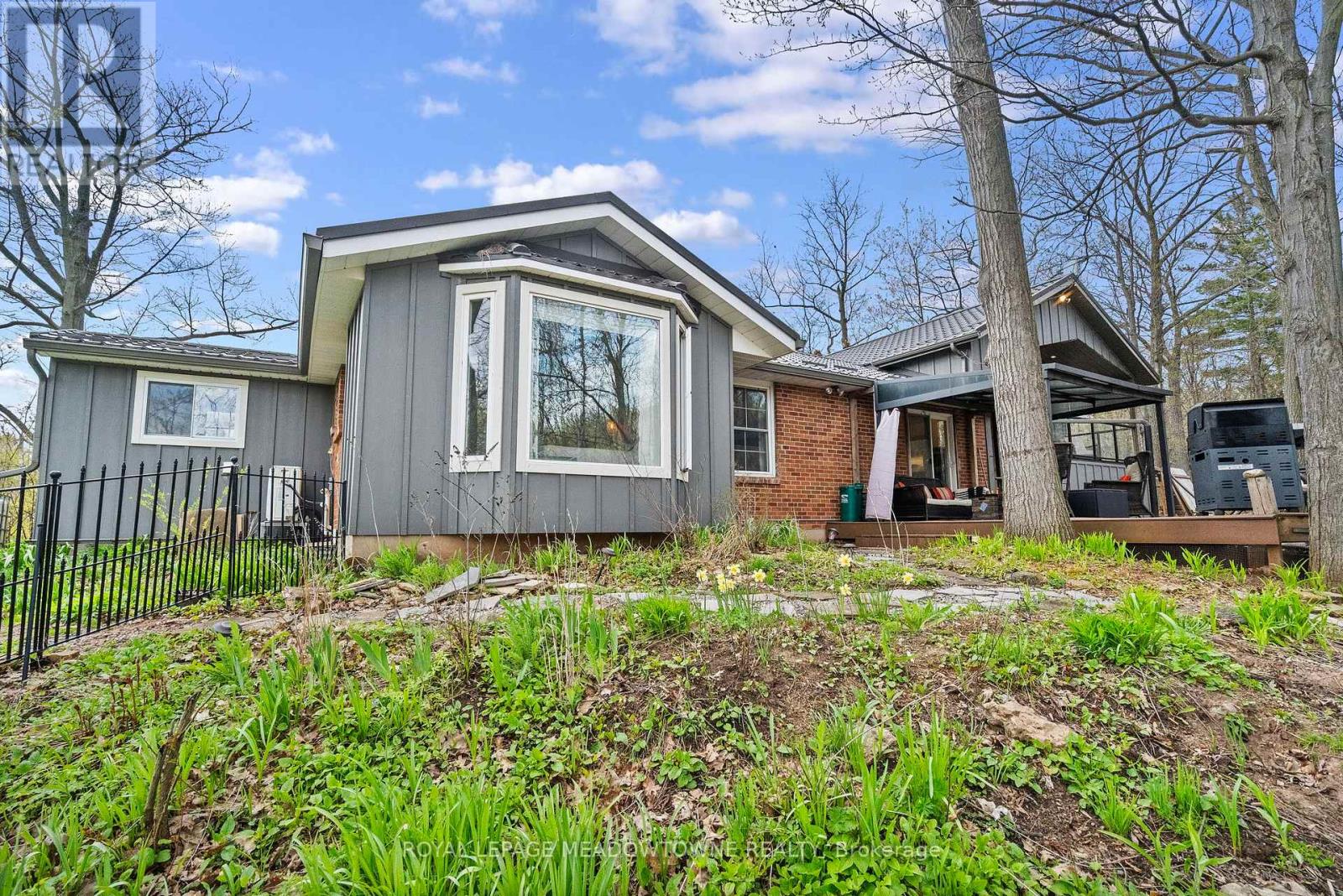 10621 Third Line, Halton Hills, Ontario  L9T 2X9 - Photo 37 - W13079664