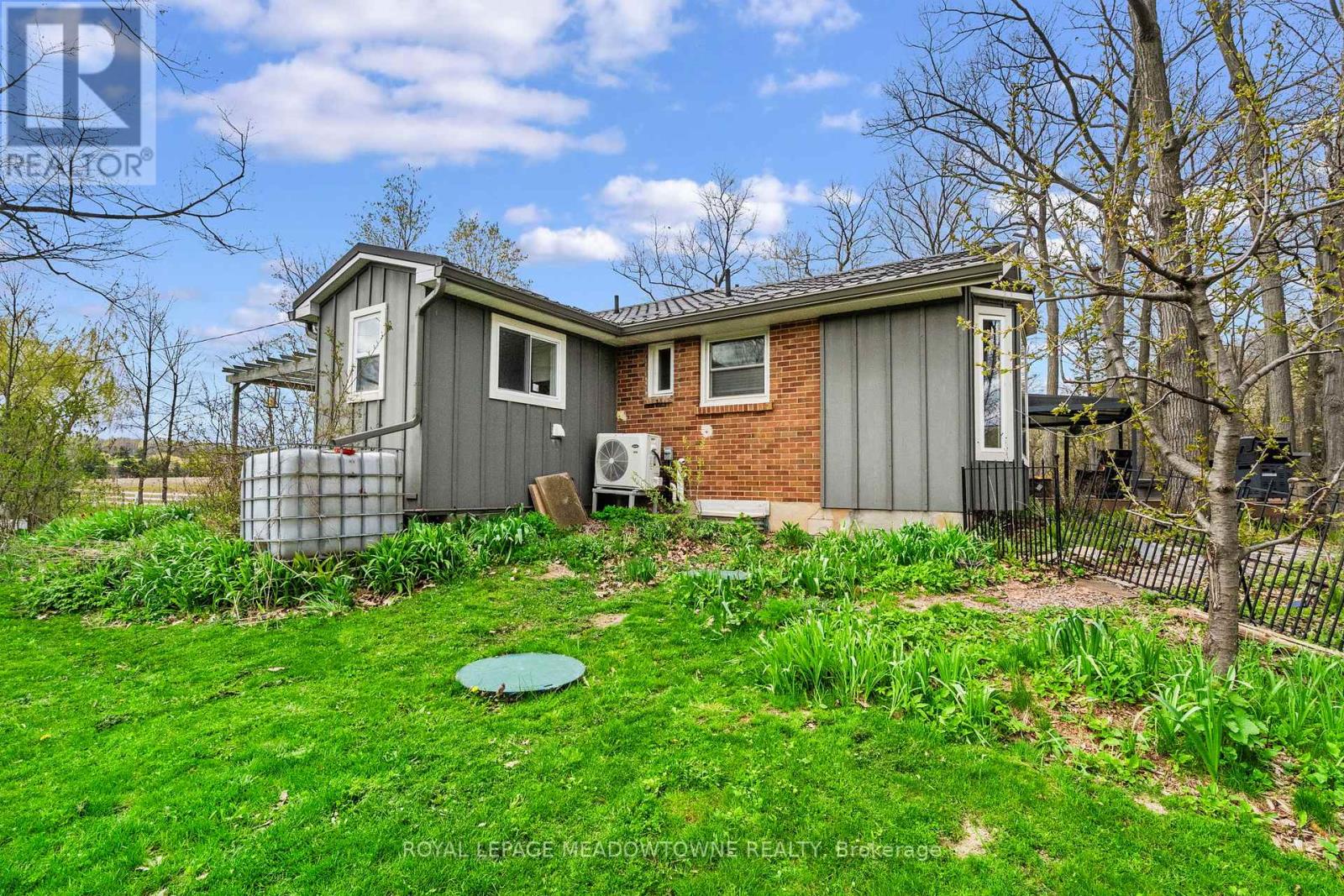 10621 Third Line, Halton Hills, Ontario  L9T 2X9 - Photo 45 - W13079664