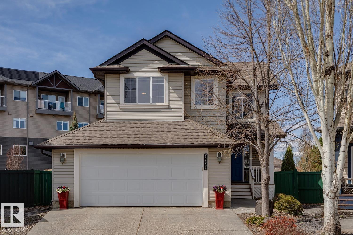 12067 21 AV SW, edmonton, Alberta