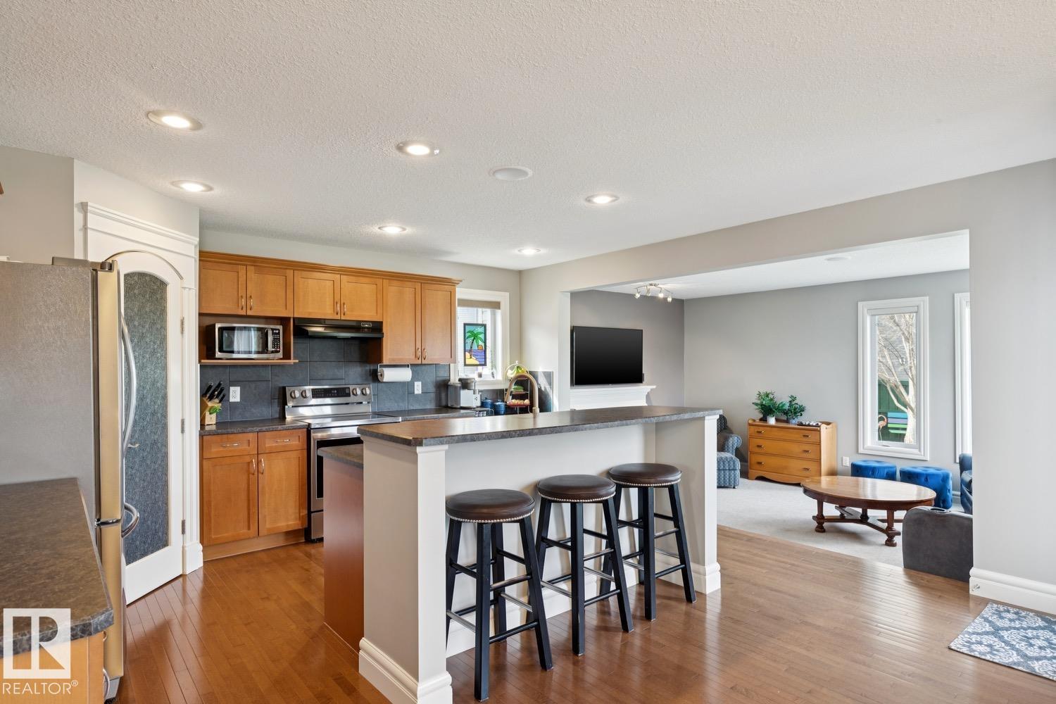 12067 21 Av Sw, Edmonton, Alberta  T6W 0C7 - Photo 7 - E4487948