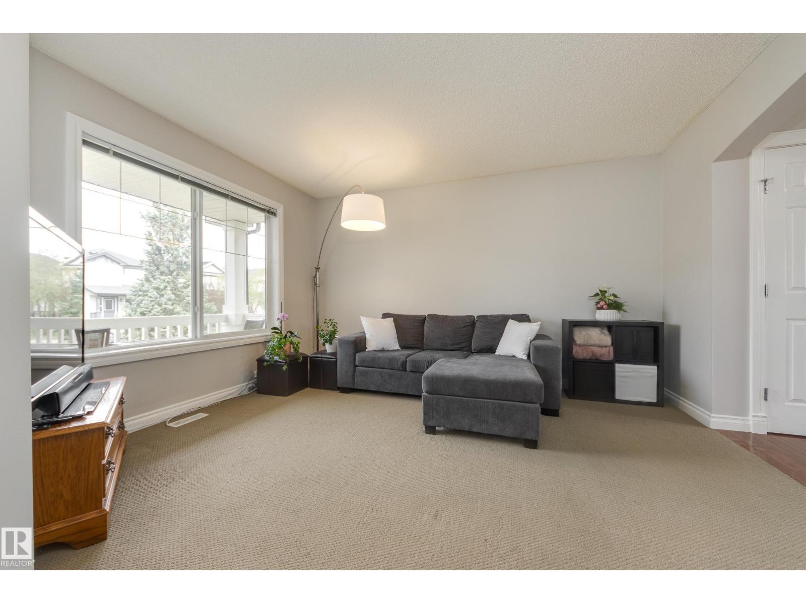 91 Summerfield Pt, Sherwood Park, Alberta  T8H 2P6 - Photo 3 - E4487949