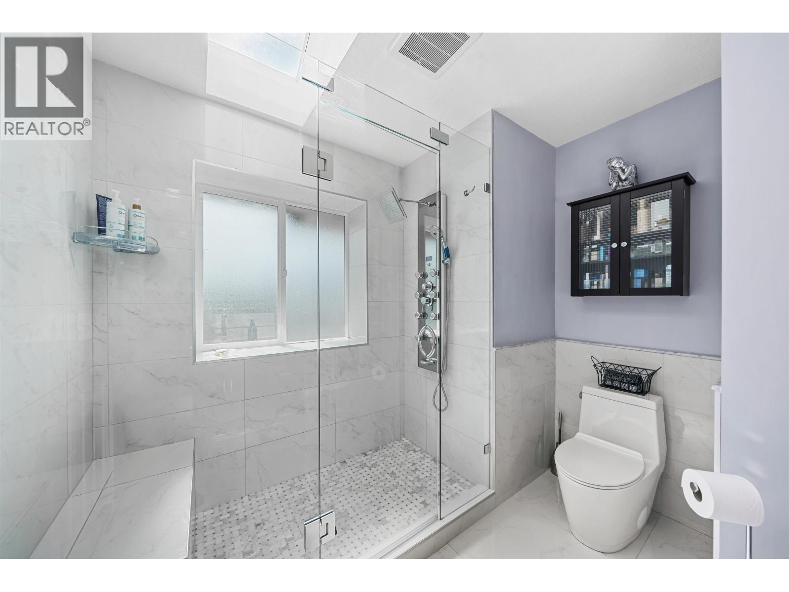 3 Simon Fraser Court, Port Moody, British Columbia  V3H 4S4 - Photo 22 - R3124112
