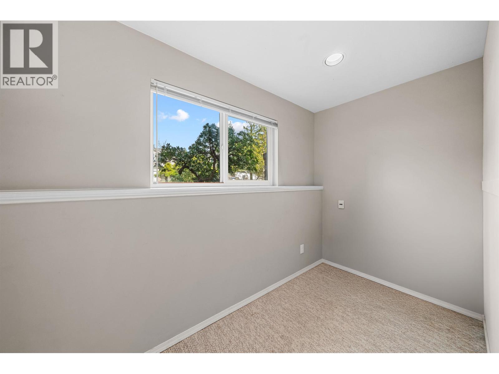 3 Simon Fraser Court, Port Moody, British Columbia  V3H 4S4 - Photo 28 - R3124112