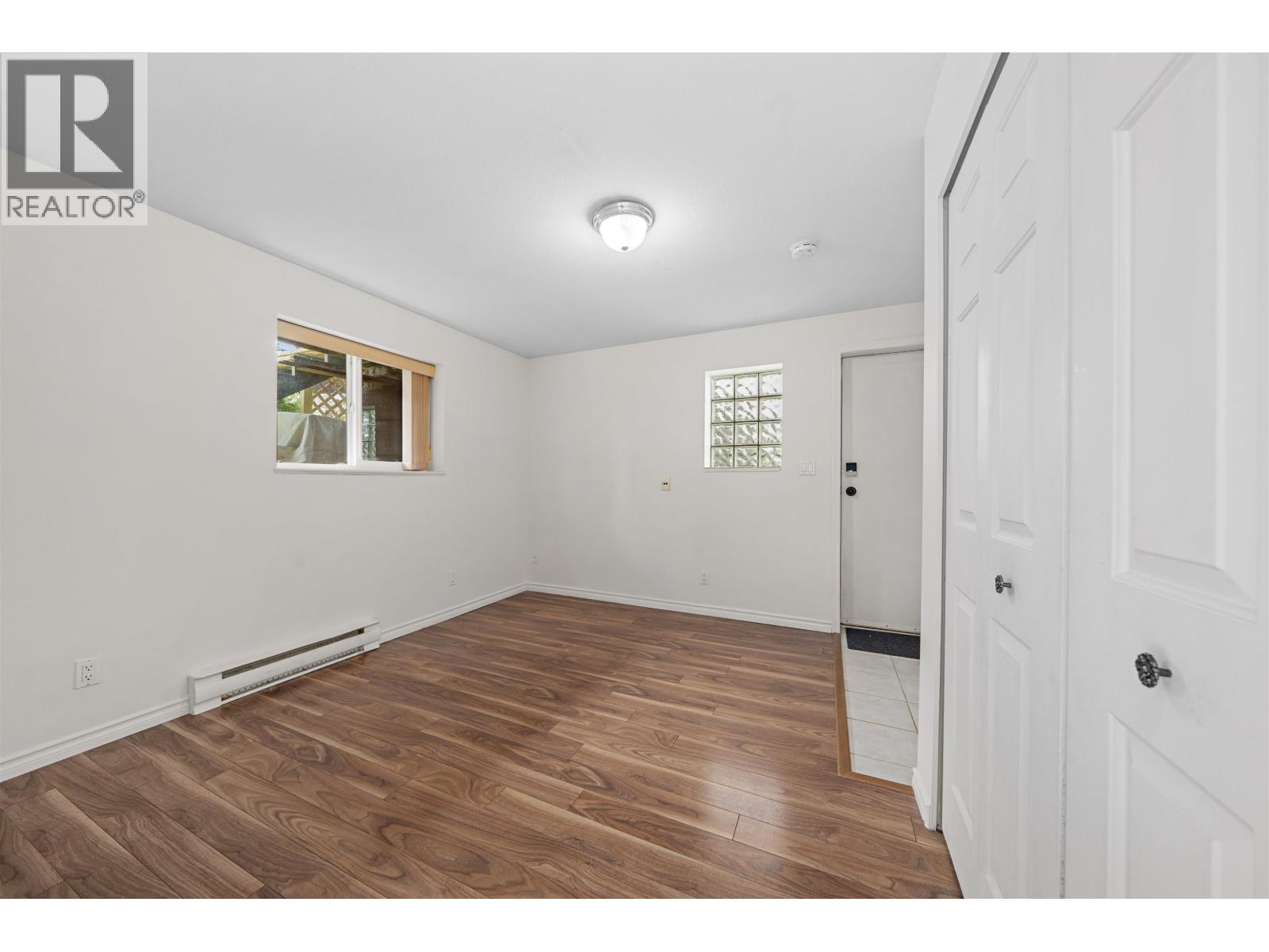 3 Simon Fraser Court, Port Moody, British Columbia  V3H 4S4 - Photo 32 - R3124112