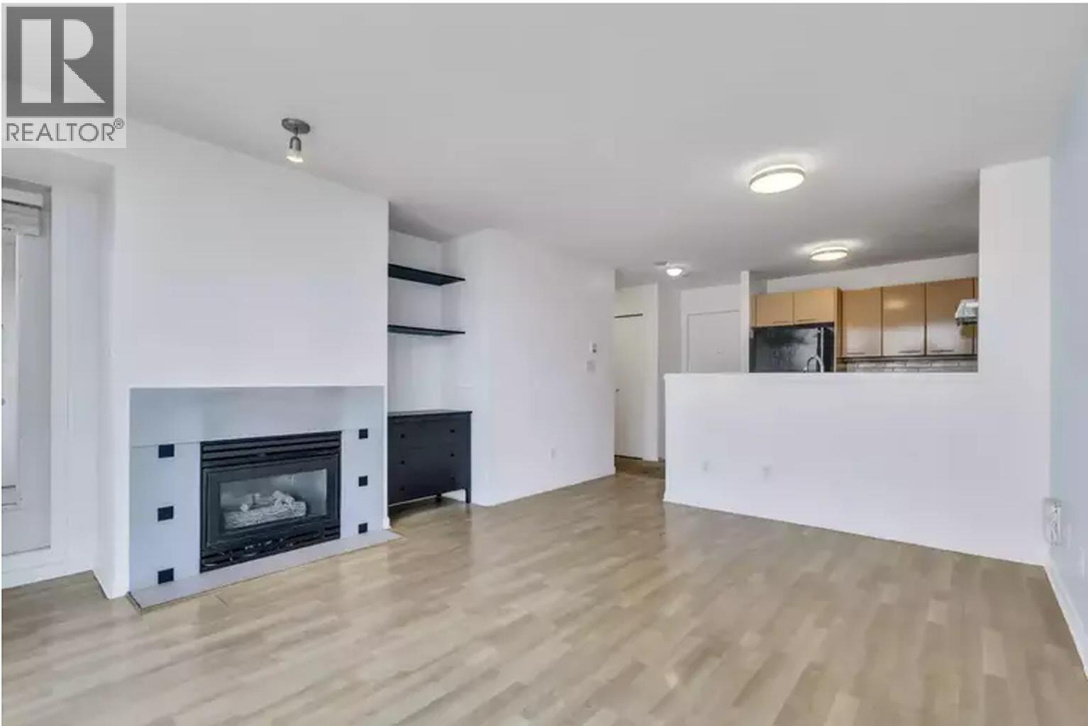 902 4888 Hazel Street, Burnaby, British Columbia  V3E 3N2 - Photo 5 - R3124098