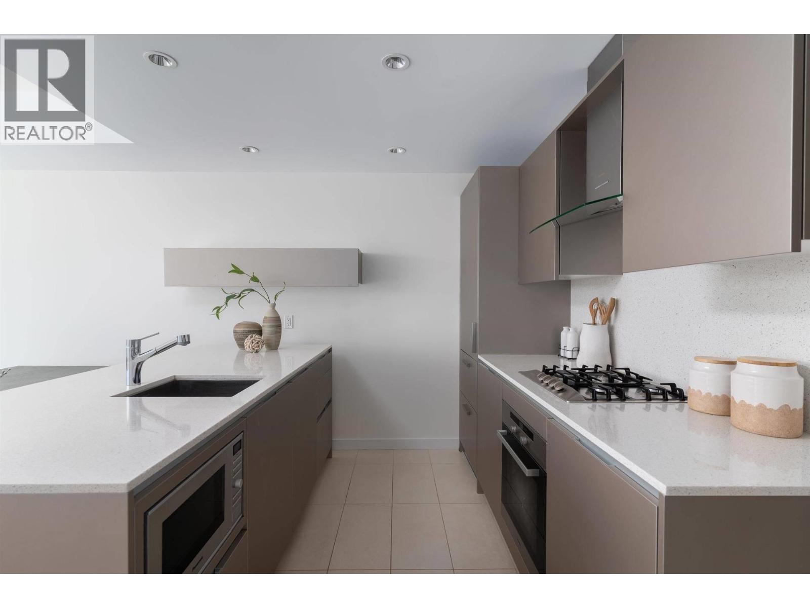 5199 Brighouse Way, Richmond, British Columbia  V7C 0A7 - Photo 4 - R3124110