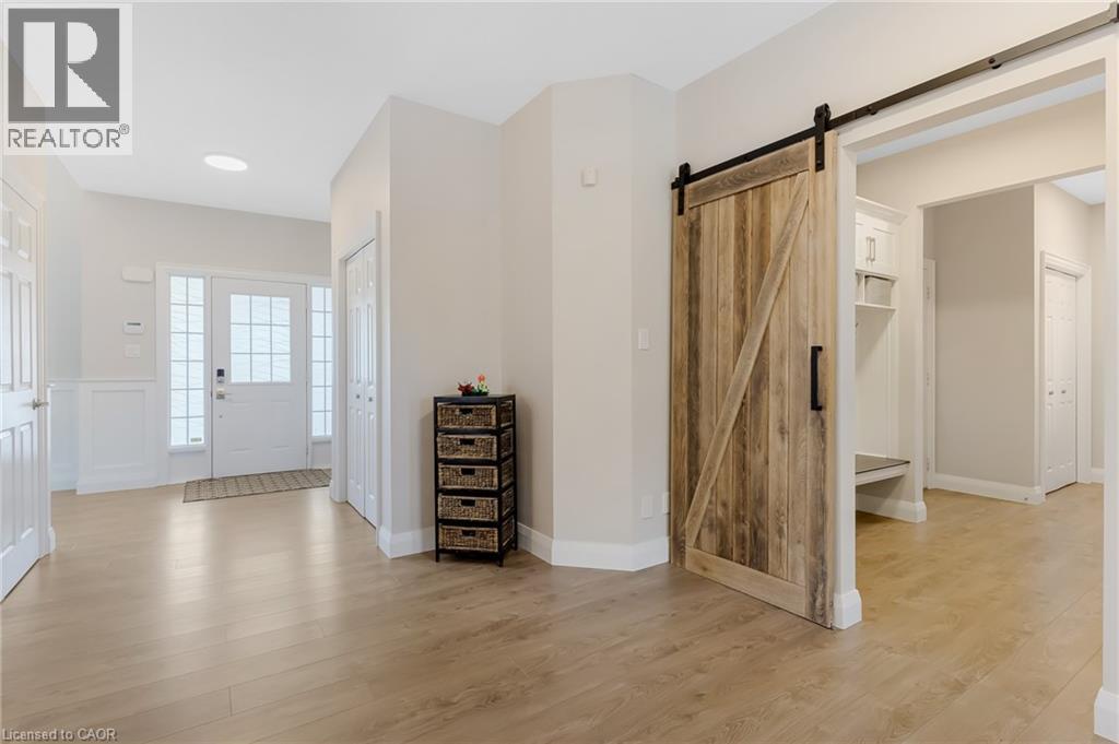 237 Waterbend Crescent, Kitchener, Ontario  N2A 4L3 - Photo 10 - 40830273