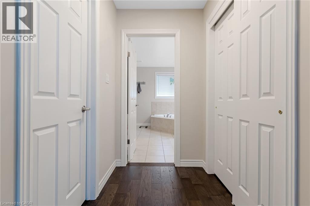 237 Waterbend Crescent, Kitchener, Ontario  N2A 4L3 - Photo 37 - 40830273