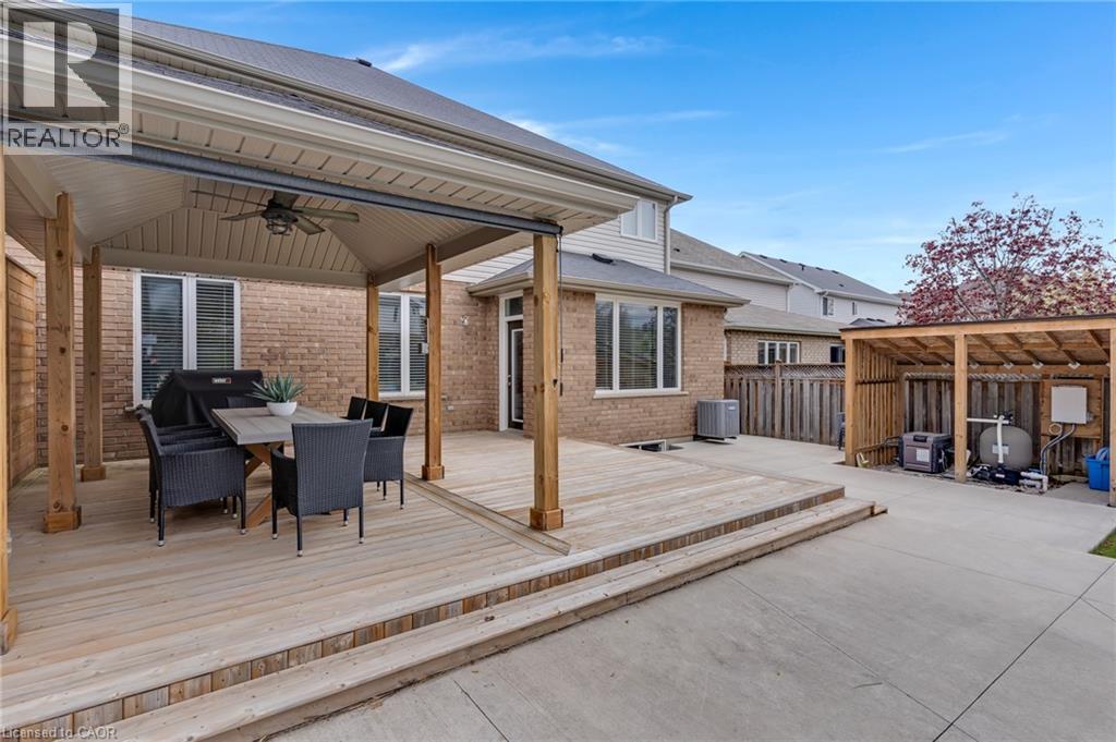 237 Waterbend Crescent, Kitchener, Ontario  N2A 4L3 - Photo 41 - 40830273