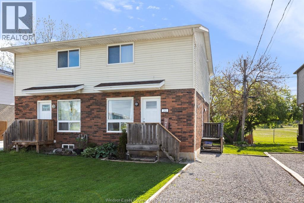 202 ARTHUR STREET North, Harrow, Ontario