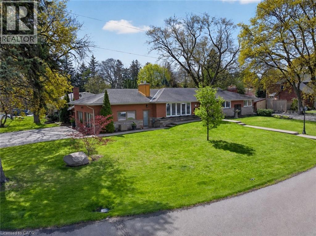 632 ELLENGALE Road, Burlington, Ontario